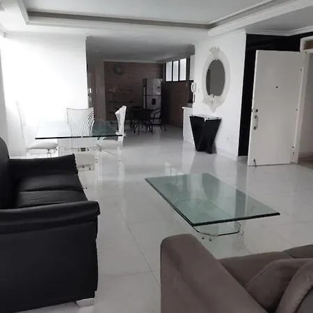 360° Sea View Penthouse 17° Floor, Apartamento